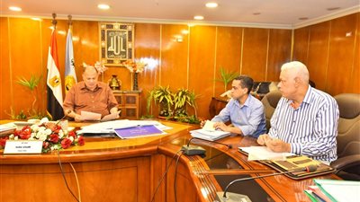 محافظ أسيوط يطمئن على الاستعدادات لتنظيم ملتقى التوظيف