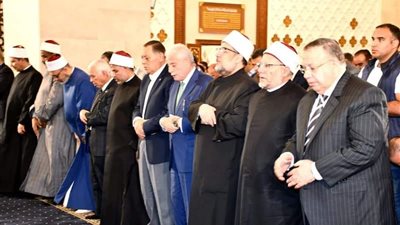 محافظ الشرقية يشارك في افتتاح مسجد الحي القيوم