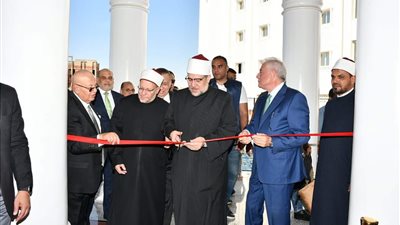 وزير الأوقاف يفتتح مسجد الحي القيوم بمدينة بدر بالقاهرة