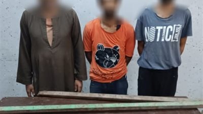 ضبط المتهمين بسرقة أجزاء من السور الحديدى لمحور صفط اللبن