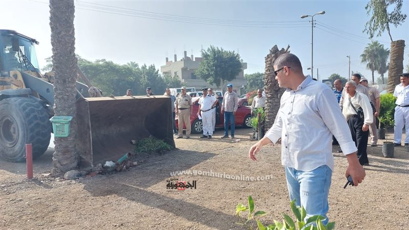 حملات مكثفة لإزالة