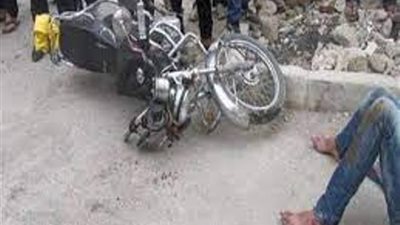 إصابة 2 إثر انقلاب دراجة بخارية فى البدرشين