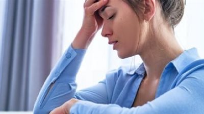 لماذا تظهر الأمراض المزمنة بين الشباب؟.. طبيب يشرح دور الجينات والضغوط النفسية