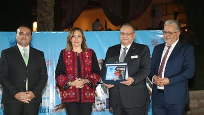 وزيرة الثقافة: الملتقى يفتح المجال أمام كل فناني العالم