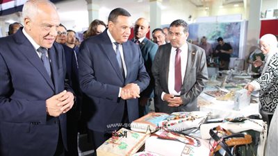 وزير التنمية المحلية يفتتح مهرجان الجيزة للتمور بنادي الزراعيين