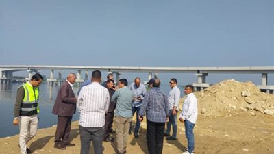 سكرتير بنى سويف يتابع أنشاء بمحور الفشن الحر على النيل