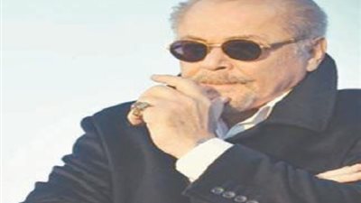 بمناسبة ذكري وفاته: محطات مهمة في مسيرة الفنان محمود عبدالعزيز