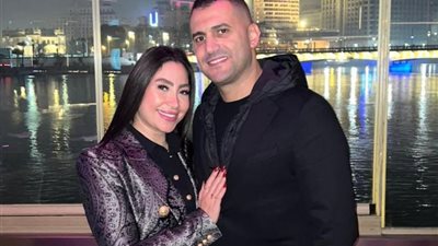 رجل الأعمال هشام ربيع يعلن انفصاله رسميا عن المطربة بوسي: أعيش حياة هادئة مع أم أولادي