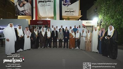 حملة المرشح الرئاسى عبد الفتاح السيسى تستقبل وفداً من مشايخ وعواقل شبه جزيرة سيناء