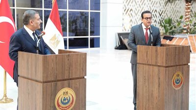 وزير الصحة: نقل أطفال الأورام من قطاع غزة تم بجهود مصرية خالصة