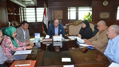 تركيب خطوط مياه بالشوارع المحرومه بقرى بنى سويف