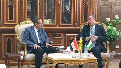 محافظ شمال سيناء يستقبل السفير الفلسطيني بالقاهرة
