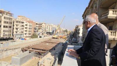 محافظ الجيزة يعاين مسارات العمل بمحور عمرو بن العاص