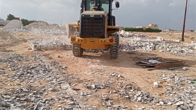إزالة ٣٧ حالة تعدٍّ على الأراضي الزراعية بالإسماعيلية