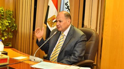 تنظيم قوافل طبية تخصصية بصدفا وساحل سليم