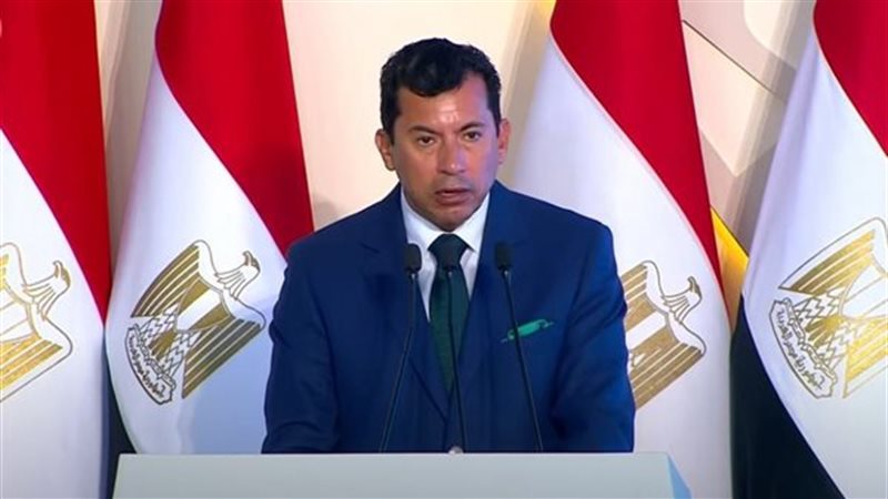 الدكتور أشرف صبحى