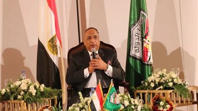 رئيس 