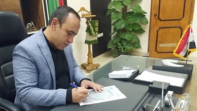 جهاز مدينة الشروق يسترد وحدة سكنية وضبط 7 نباشين.. بالصور