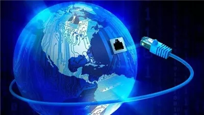 طلعت : ضخ استثمارات بأكثر من 100 مليار جنيه لرفع كفاءة الإنترنت