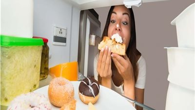 4 نصائح للتخلص من الرغبة في تناول الحلويات