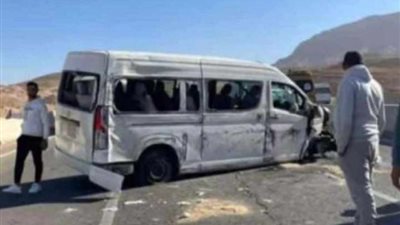 حادث مروع لطلاب جامعة الجلالة بطريق السخنة.. صور