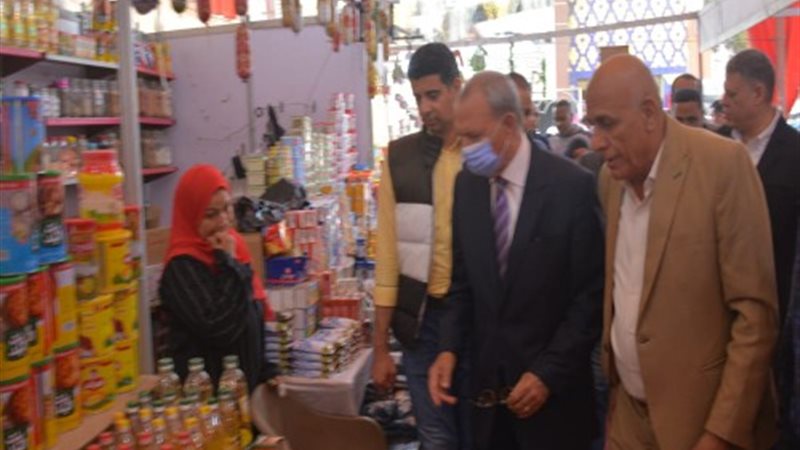 الهجان يتابع توافر