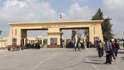 القاهرة الاخبارية: الأسرى الفلسطينيون يخضعون لإجراءات الإفراج عنهم
