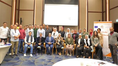 ورشه عمل للعاملين بمكتب شكاوى المرأة للتعريف بالجرائم الالكترونية