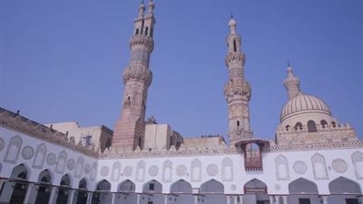 خطيب الجامع الأزهر: الإسلام دين الرحمة والإنسانية والإحسان