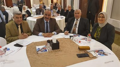 مدير 