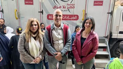 لجنة الصحة بالقومي للمرأة بالجيزة تطلق قافلة طبية مجانية للوراق