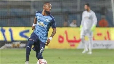 إيقاف نجم وسط بيراميدز 3 مباريات وغرامة 25 الفا