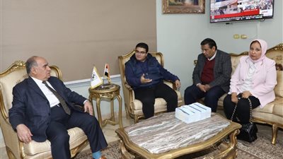 نائب محافظ بنى سويف يلتقى مسئولي البنك الزراعي