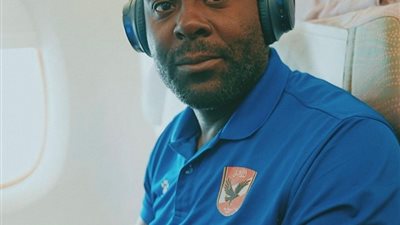 رجال يد الأهلي يغادر إلى الإمارات لخوض السوبر المصري امام الزمالك