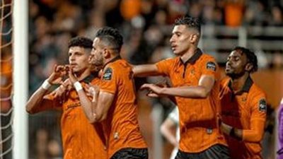 الدورى المغربى .. نهضة بركان يكتسح أولمبيك أسفى بثلاثية