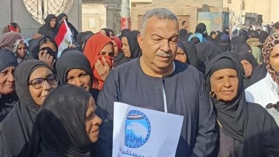 العمارى يقود مسيرة حاشدة الى اللجان الانتخابية شمال الأقصر