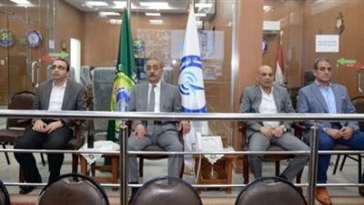 محافظ الإسماعيلية يشيد بالمشاركة الشعبية في الإنتخابات الرئاسية
