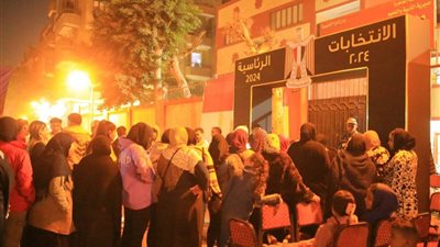 تواصل توافد الناخبين على لجان الاقتراع بشبرا
