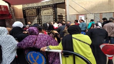 بدء توافد المواطنين على اللجان الانتخابية ب6 أكتوبر والشيخ زايد