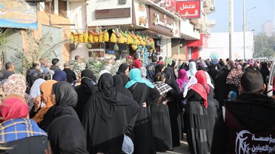 توافد المواطنين على لجان الشرابية وشبرا في اليوم الثالث للانتخابات